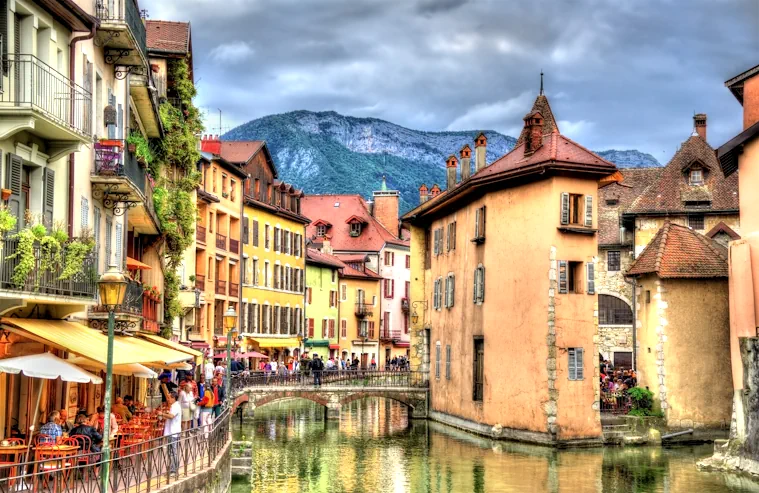 Vy i Annecy